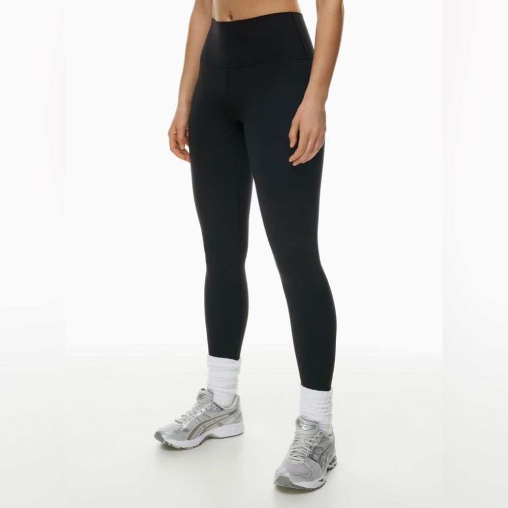 Aritzia brand new hi-rise black leggings